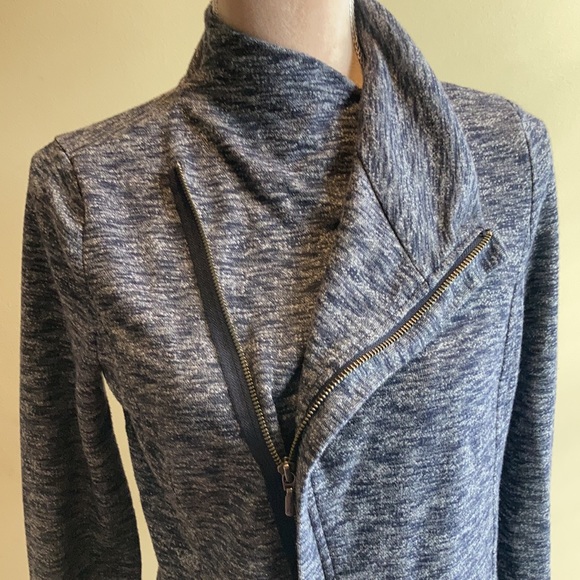 Asymmetrical zip up jacket by G.H. Bass - size small - Picture 9 of 16